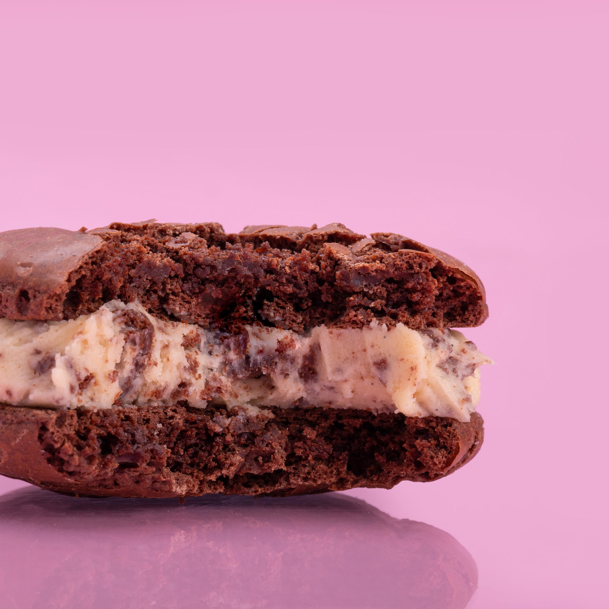 Cookies & Cream bulk party pack - 12 cookies