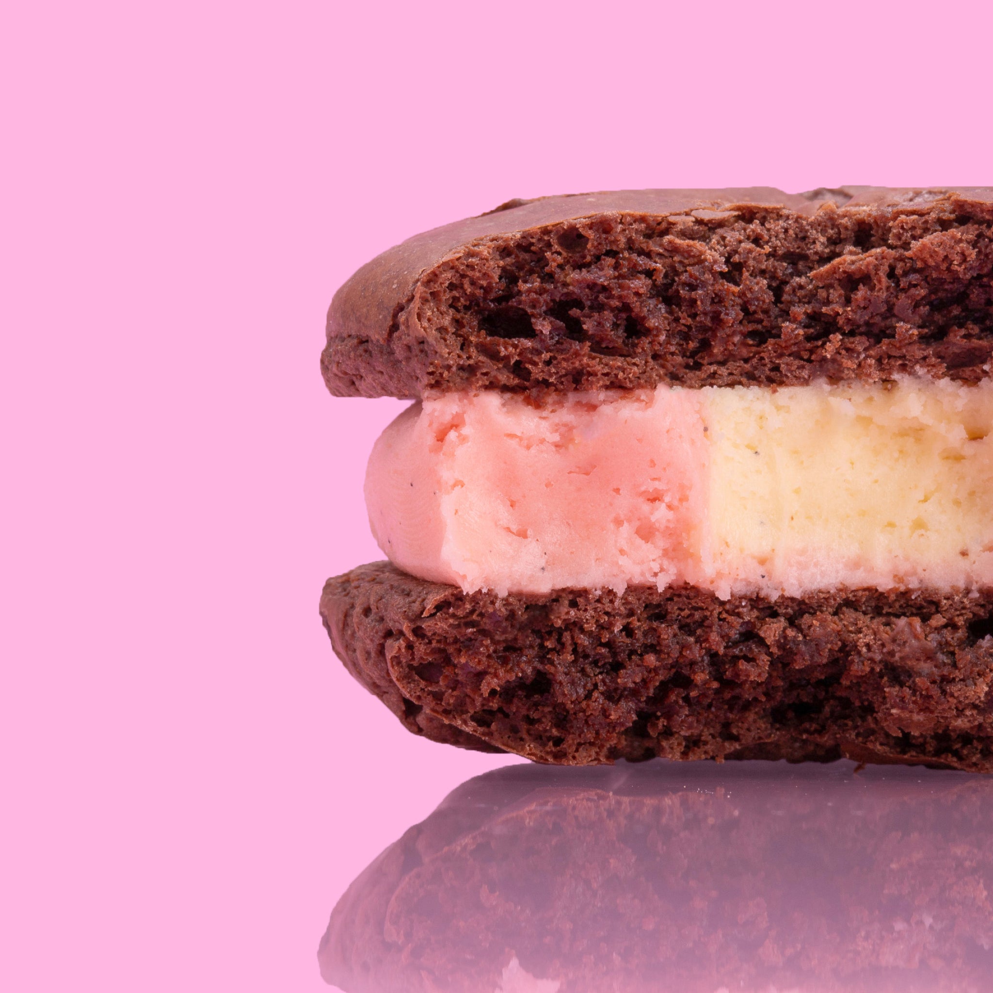 Strawberries and Cream bulk party pack - 12 cookies